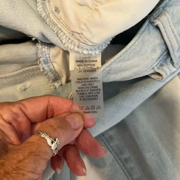 Vince Camuto size 27/4 light blue flouncy ruffle raw edge hem EUC worn 2 times - Picture 5 of 10